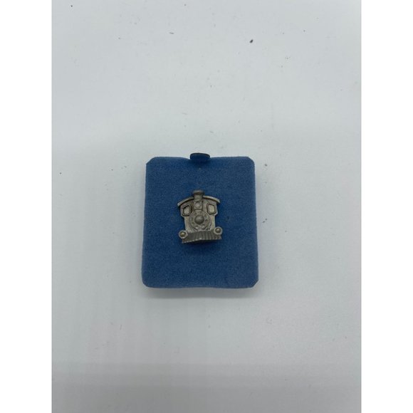 Myers-Suzio Pewter Train Locomotive Tie Pin NOS - Picture 3 of 3